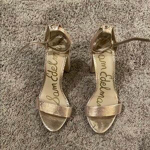 Sam Edelman Gold Women's Heels
098